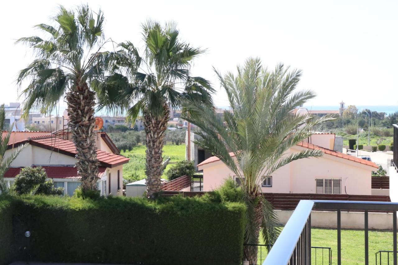 Cyking 2 Bed Apartment With Pool & 10 Min To Beach Paphos Luaran gambar
